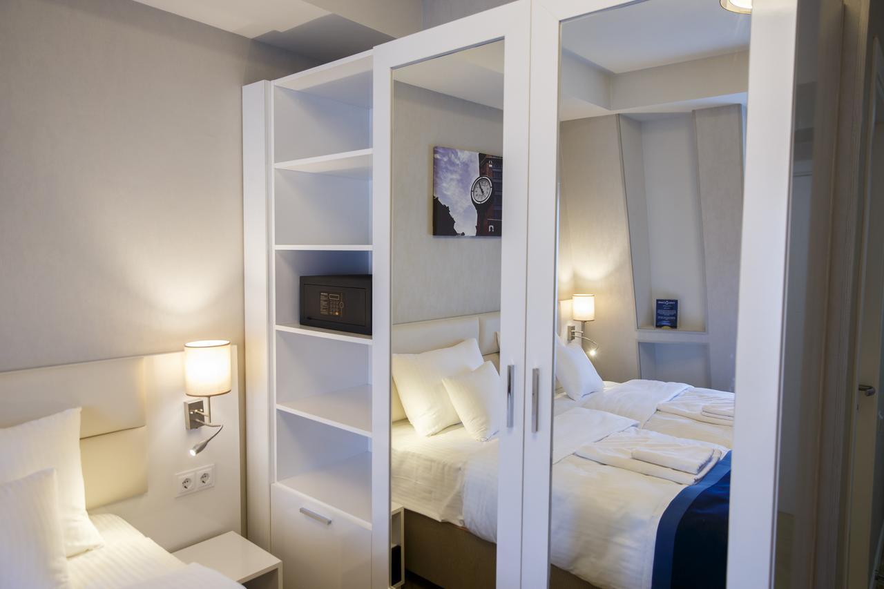 Hotel Tribeca 4*