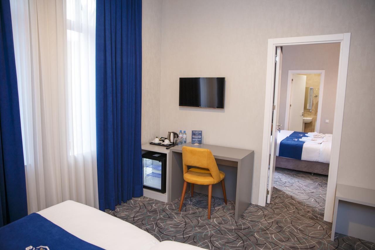 Tribeca Hotel 4*